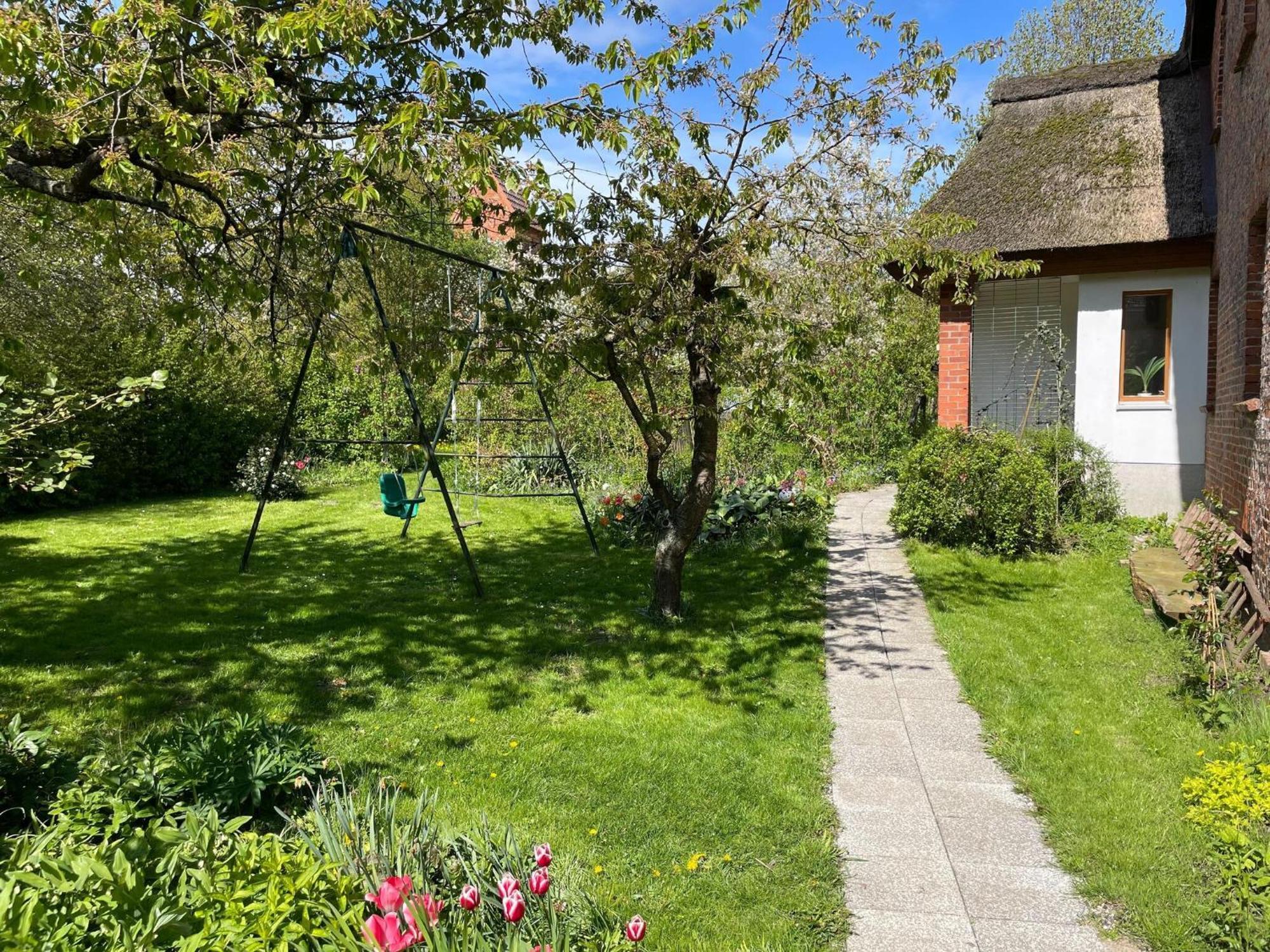Renovated Apartment In The Old Farmhouse Krusenhagen ภายนอก รูปภาพ
